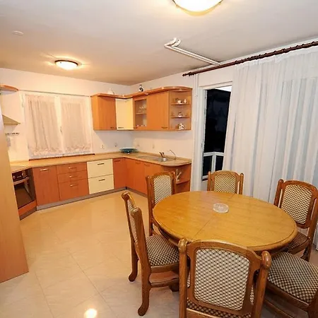 Andrea * Ζαντάρ