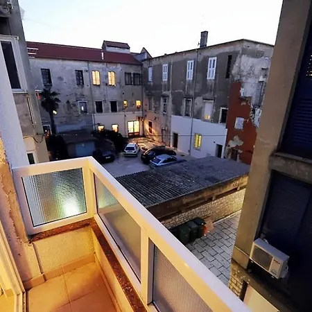 Apartamento Andrea Zadar